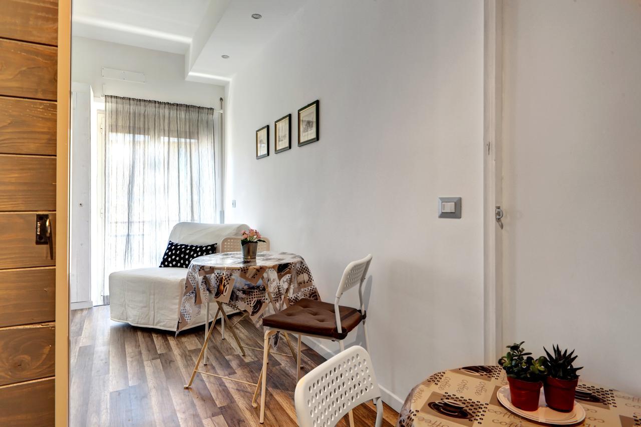 Готель Pianeta Roma 62 Екстер'єр фото